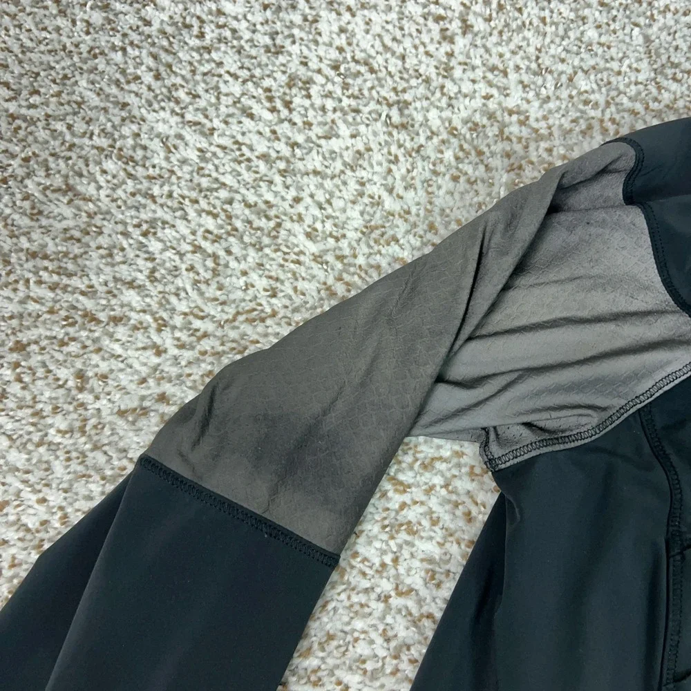 Lululemon Jacket Women 8 Black Gray Hooded Softshell Full Zip Running Reflective